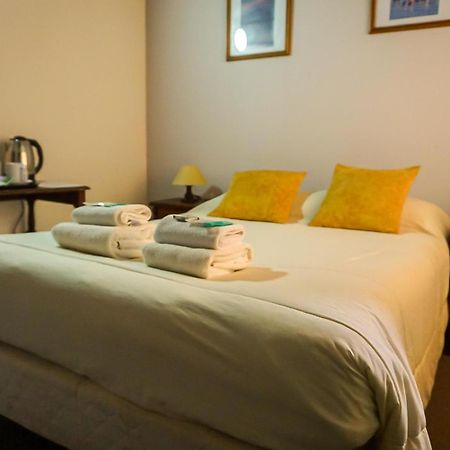 Apart Hotel Libertador El Calafate Luaran gambar