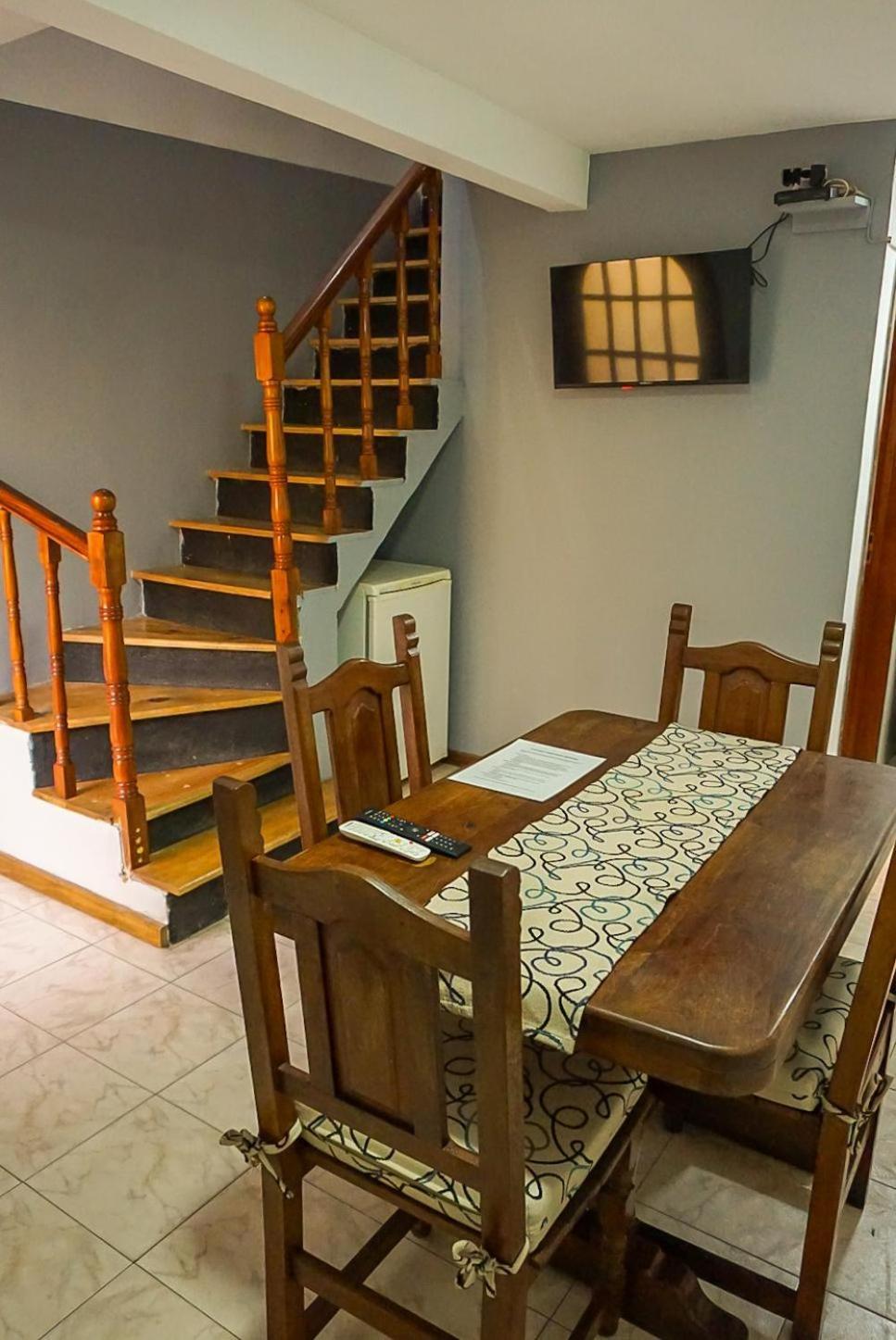Apart Hotel Libertador El Calafate Luaran gambar