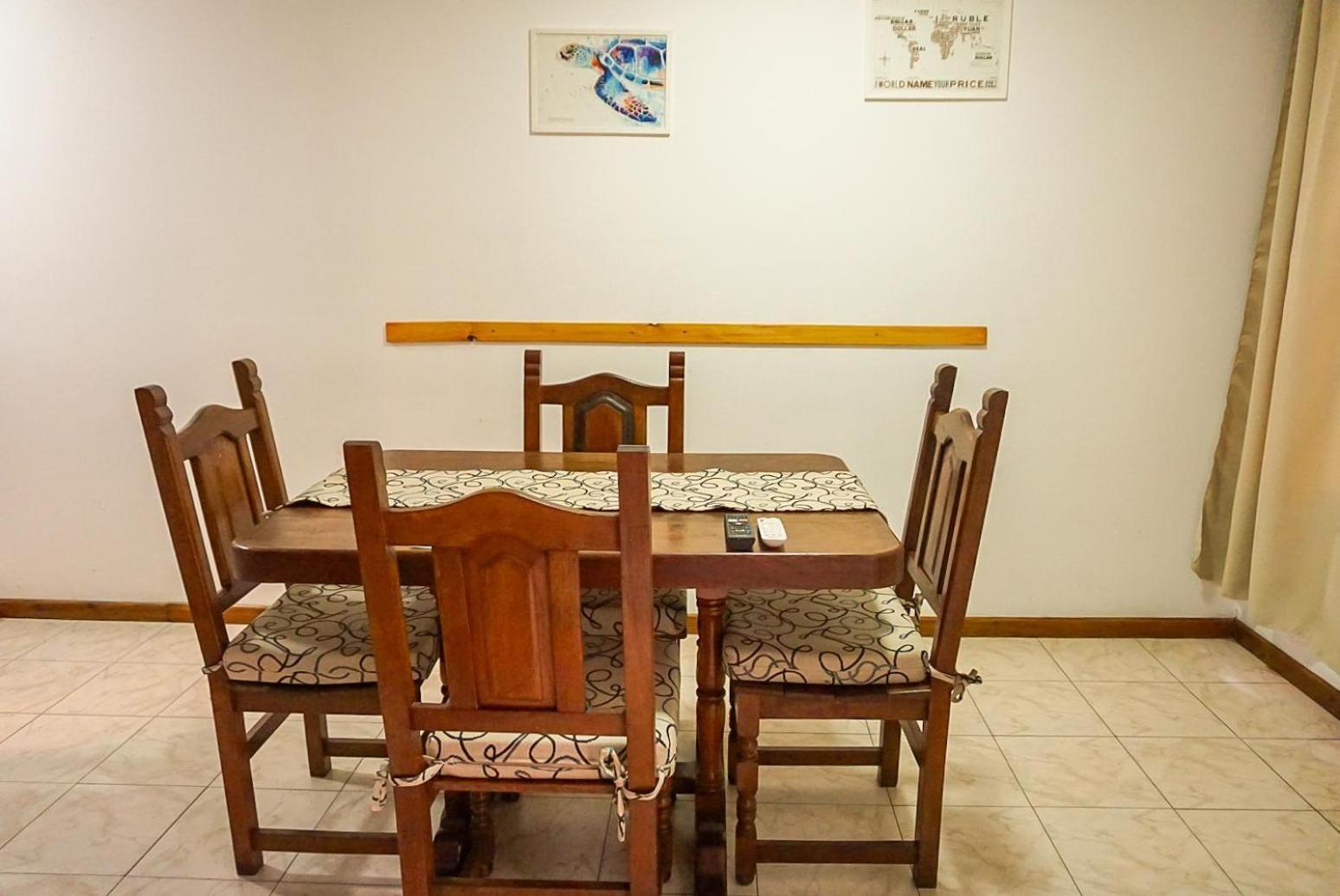 Apart Hotel Libertador El Calafate Luaran gambar