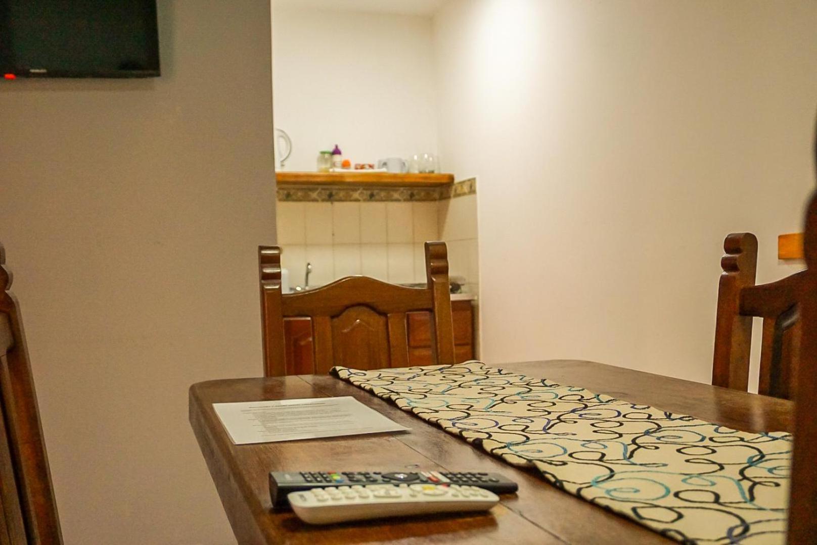 Apart Hotel Libertador El Calafate Luaran gambar